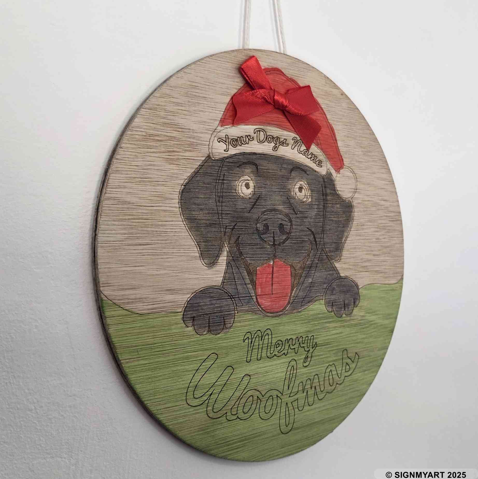 Personalised Merry Woofmas Labrador Sign – Custom Dog Name Christmas Bauble Plaque Decoration