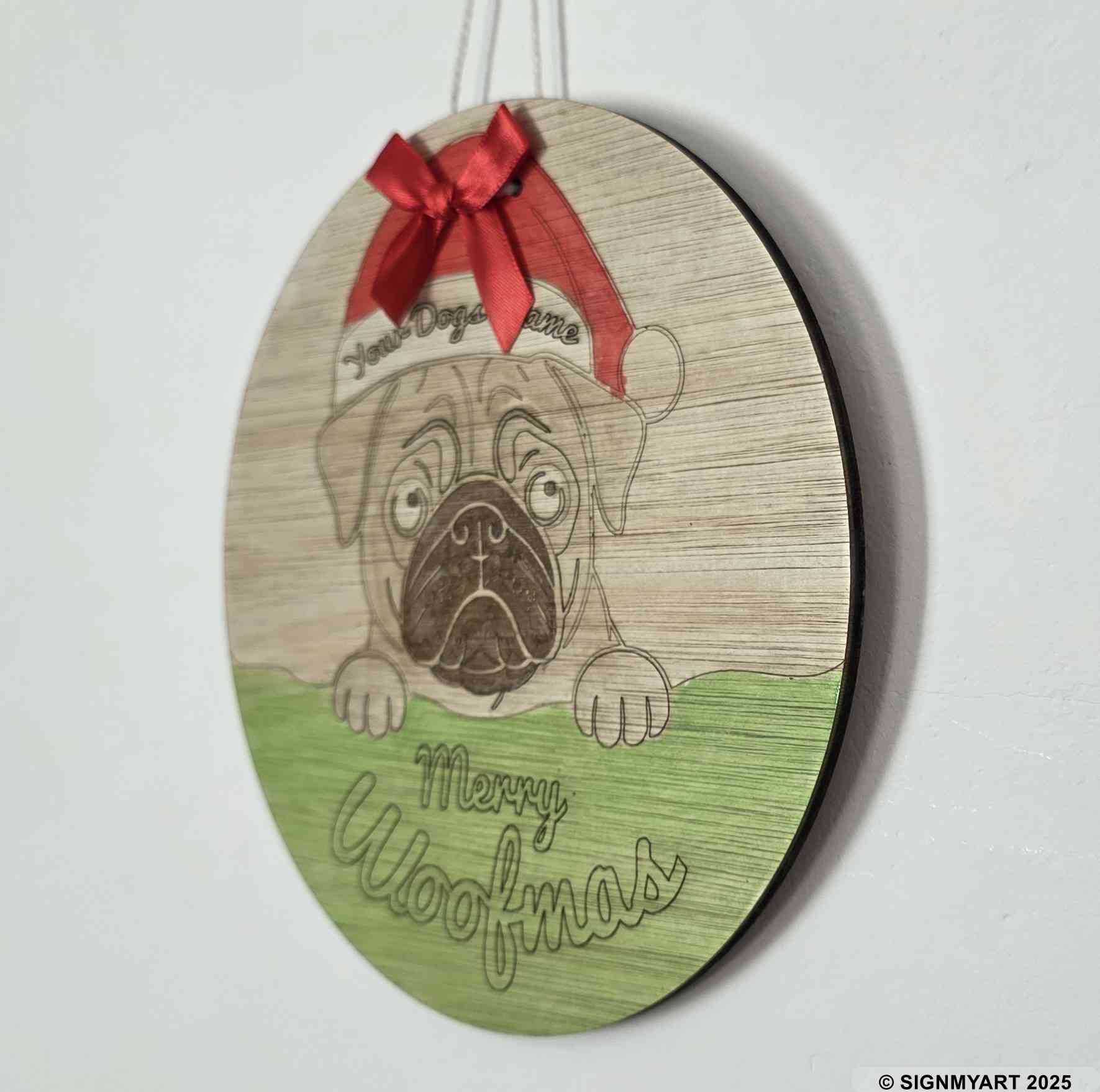 Personalised Merry Woofmas Pug Sign – Custom Dog Name Christmas Bauble Plaque Decoration