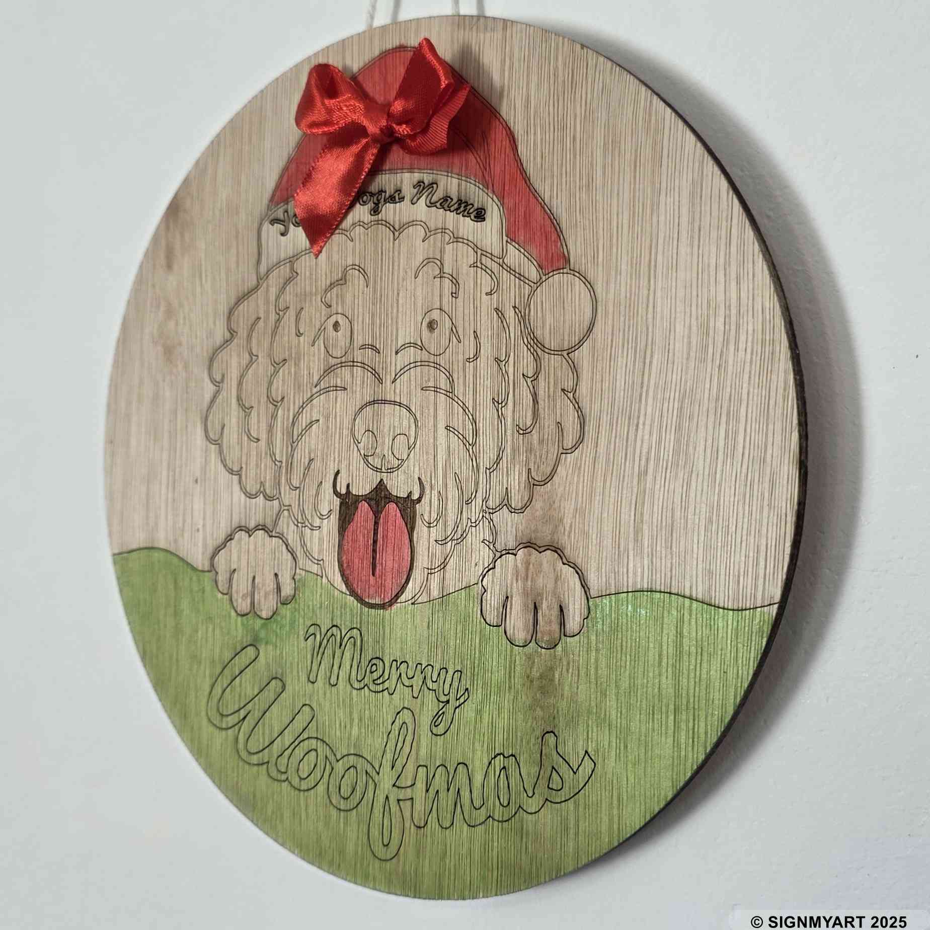 Personalised Merry Woofmas Labradoodle Sign – Custom Dog Name Christmas Bauble Plaque Decoration